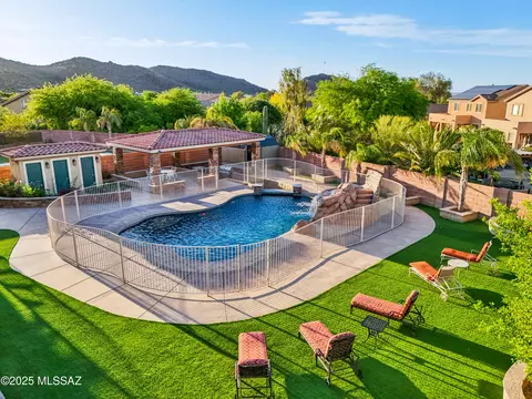 8683 N Ironwood Reserve Way, Tucson, AZ 85743