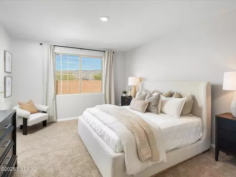 8314 S Cabari Mine Way, Vail, AZ 85641