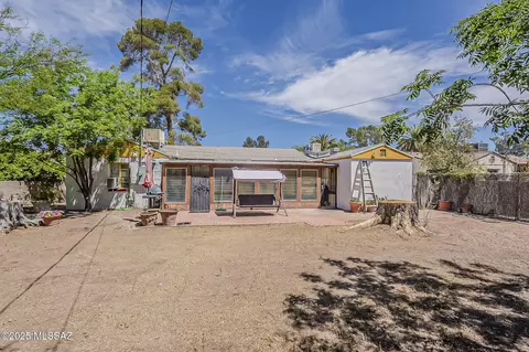 Exterior - 2810 E Malvern St, Tucson, AZ 85716 photo 6 of 9