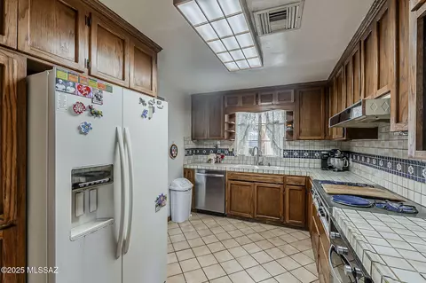 Kitchen - 2810 E Malvern St, Tucson, AZ 85716 photo 1 of 4