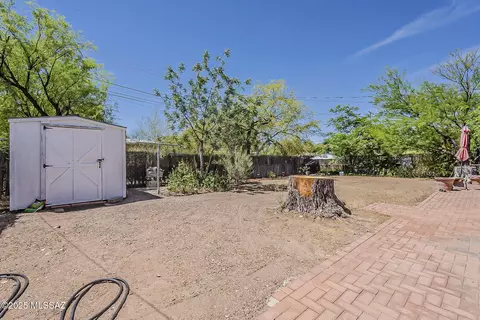 Exterior - 2810 E Malvern St, Tucson, AZ 85716 photo 8 of 9