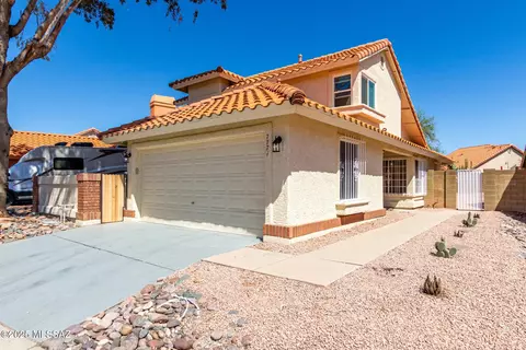7771 S Kilcormac Ln, Tucson, AZ 85747