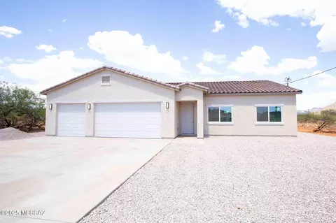 1849 Burns Ct, Rio Rico, AZ 85648