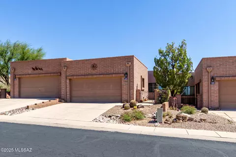 1272 W Camino Del Pato, Green Valley, AZ 85622