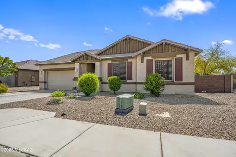 11165 W Red Quartz Trl, Marana, AZ 85658