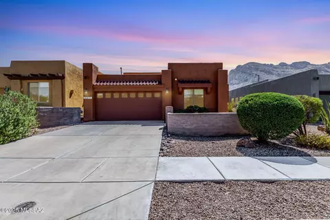 9848 N Wide Sky Dr, Oro Valley, AZ 85737