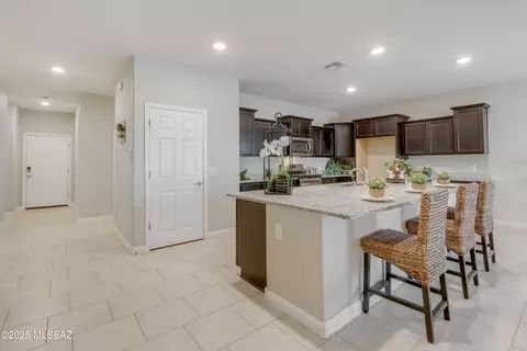 Kitchen - 12095 E Domnitch Dr, Vail, AZ 85641 photo 3 of 4