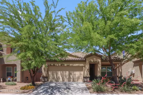 12095 E Domnitch Dr, Vail, AZ 85641