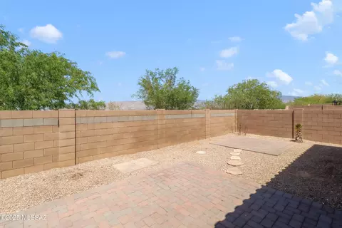 Exterior - 12095 E Domnitch Dr, Vail, AZ 85641 photo 3 of 5