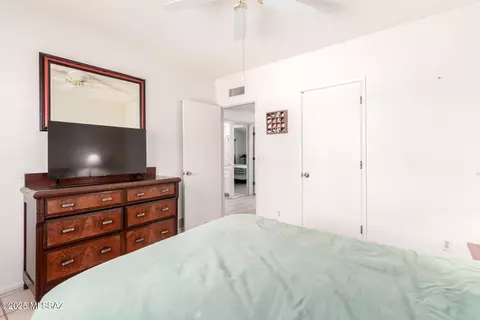 Bedroom - 9133 E 30th St, Tucson, AZ 85710 photo 5 of 7