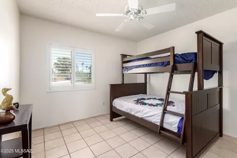 Bedroom - 9133 E 30th St, Tucson, AZ 85710 photo 6 of 7