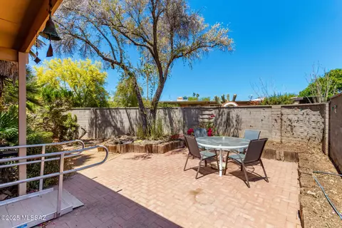 Exterior - 9133 E 30th St, Tucson, AZ 85710 photo 11 of 11