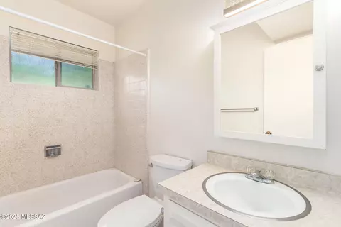 Bath - 9133 E 30th St, Tucson, AZ 85710 photo 2 of 2