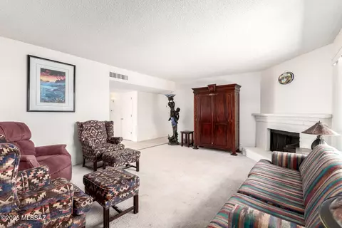 Living - 9133 E 30th St, Tucson, AZ 85710 photo 1 of 2