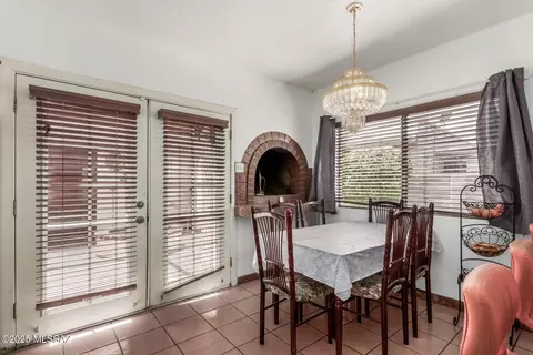 Dining - 414 E 34th St, Tucson, AZ 85713 photo 1 of 2