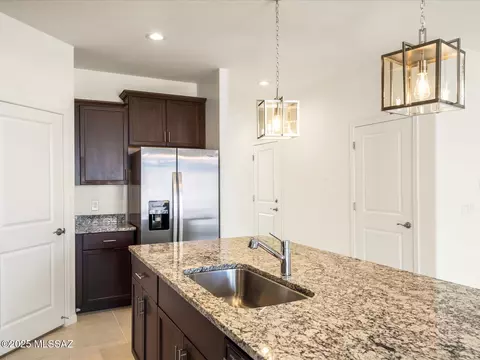 12550 E Remi Dr, Vail, AZ 85641 photo 4