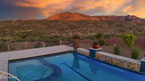 35605 S Overlook Dr, Saddlebrooke, AZ 85739