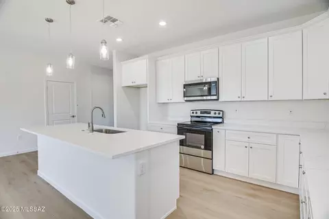 401 N Vail View Rd, Vail, AZ 85641 photo 21