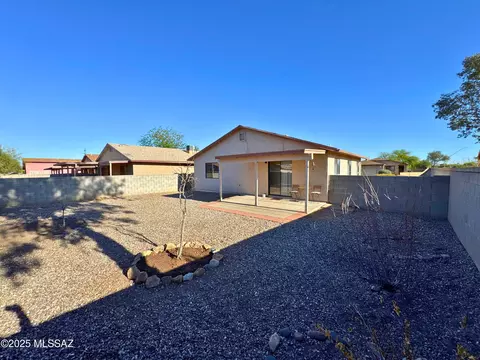 1583 W Maplewood Dr, Tucson, AZ 85746 photo 17