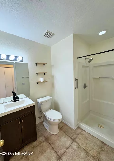 1583 W Maplewood Dr, Tucson, AZ 85746 photo 7