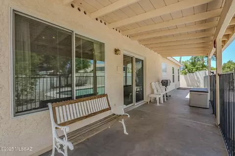 Exterior - 9331 E Montea Pl, Tucson, AZ 85747 photo 7 of 13