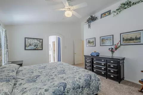 Bedroom - 9331 E Montea Pl, Tucson, AZ 85747 photo 2 of 6