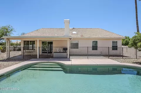 Exterior - 9331 E Montea Pl, Tucson, AZ 85747 photo 12 of 13