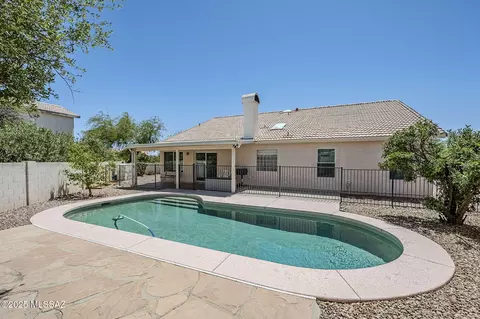 Exterior - 9331 E Montea Pl, Tucson, AZ 85747 photo 10 of 13