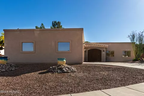 1121 N Paseo Maravilloso, Green Valley, AZ 85614