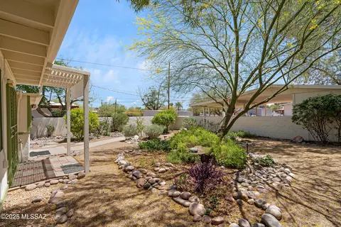 Exterior - 1744 E Silver St, Tucson, AZ 85719 photo 2 of 9
