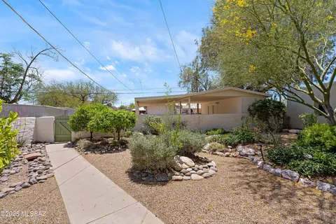 Exterior - 1744 E Silver St, Tucson, AZ 85719 photo 6 of 9