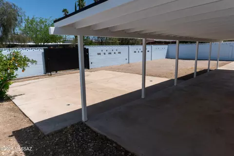 8441 E 24th St, Tucson, AZ 85710 photo 24