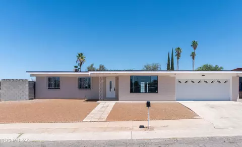 8441 E 24th St, Tucson, AZ 85710