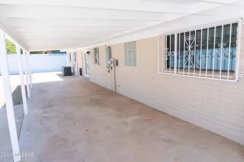 8441 E 24th St, Tucson, AZ 85710 photo 25