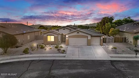 671 E Blue Mesa Pl, Vail, AZ 85641 photo 3