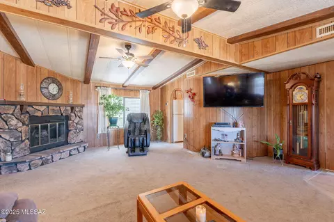 2471 W Calle Comodo, Tucson, AZ 85705