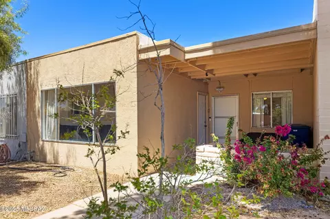 5045 E Adams St, Tucson, AZ 85712
