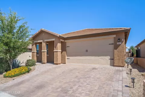 14237 E Spokeshave Dr, Vail, AZ 85641