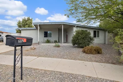9821 E Marianne St, Tucson, AZ 85748