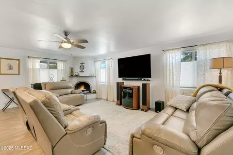 3402 E Kleindale Rd, Tucson, AZ 85716 photo 4