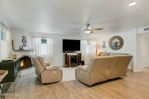 3402 E Kleindale Rd, Tucson, AZ 85716 photo 3