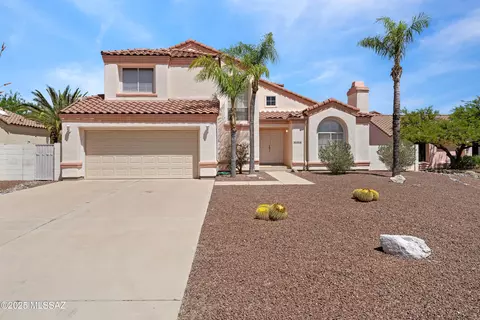 9810 N Red Meadow Pl, Tucson, AZ 85742
