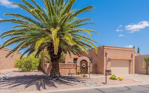 1696 W Retorno De Manana, Green Valley, AZ 85622