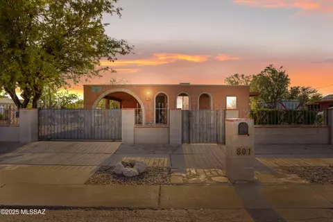 801 N Seminole Ave, Tucson, AZ 85745