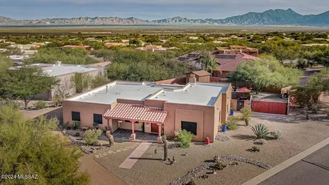 1691 W Placita Del Zocalo, Sahuarita, AZ 85629