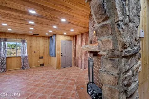 Living - 8842 S Cover View Rd, Tucson, AZ 85736 photo 3 of 5