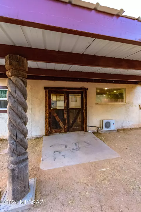 Exterior - 8842 S Cover View Rd, Tucson, AZ 85736 photo 2 of 5
