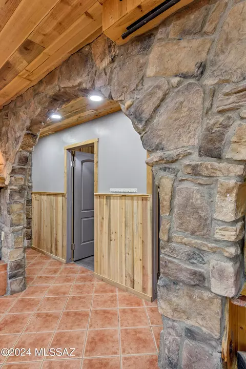 Entry Way - 8842 S Cover View Rd, Tucson, AZ 85736 photo 1 of 2