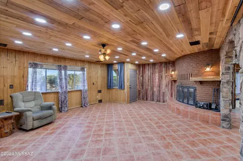 Living - 8842 S Cover View Rd, Tucson, AZ 85736 photo 5 of 5