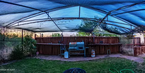 Exterior - 8842 S Cover View Rd, Tucson, AZ 85736 photo 5 of 5